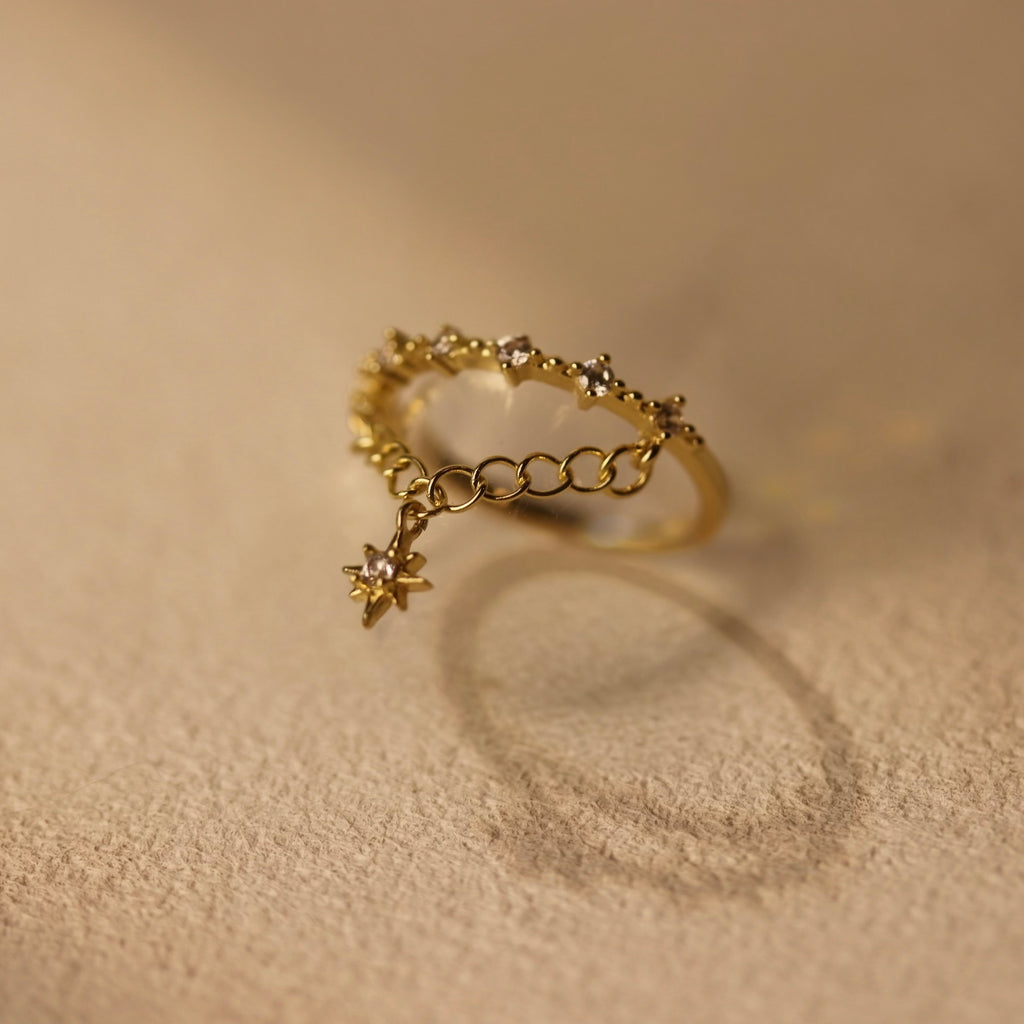 Hanging Star Ring