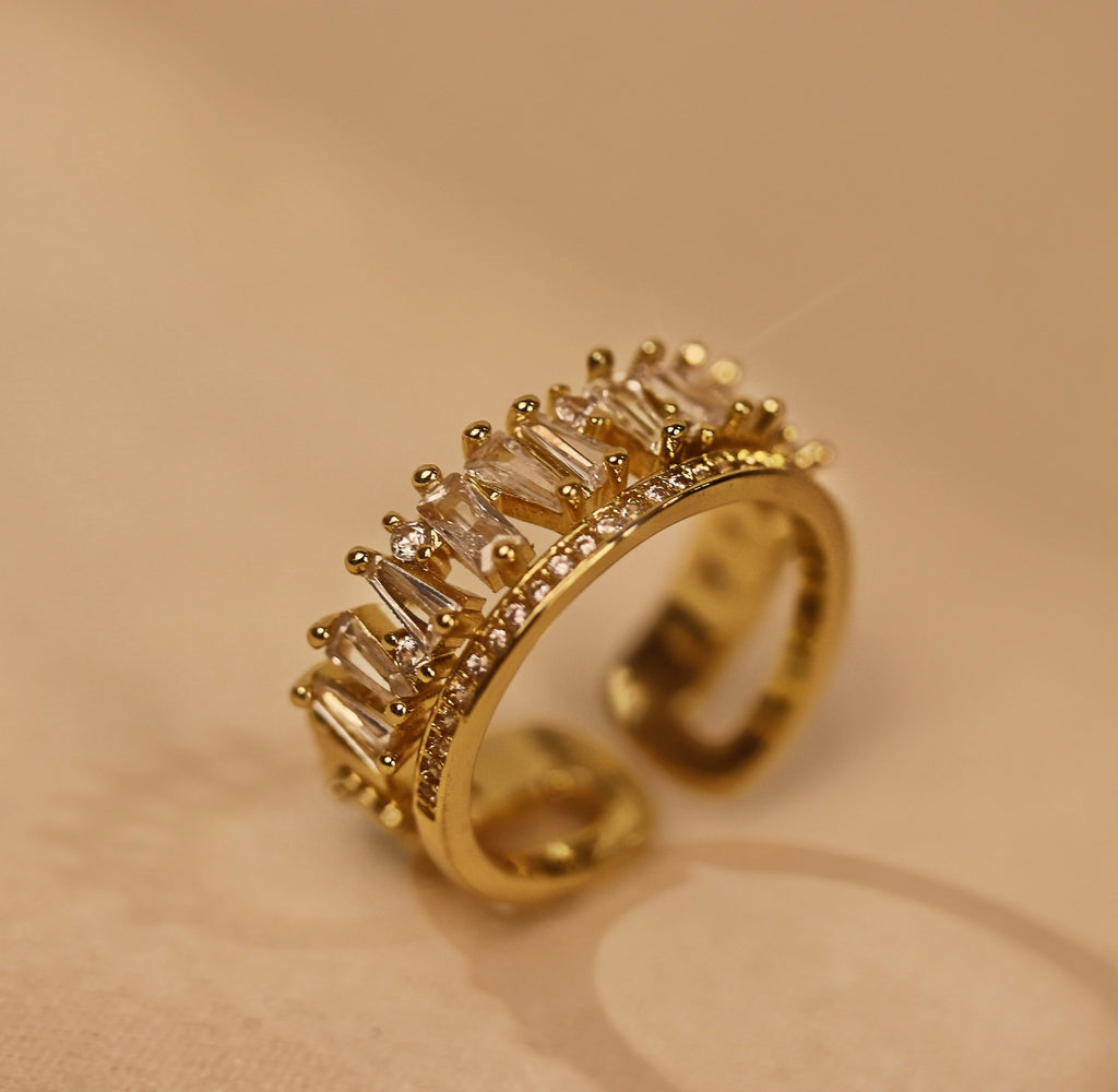 Crowned Ring