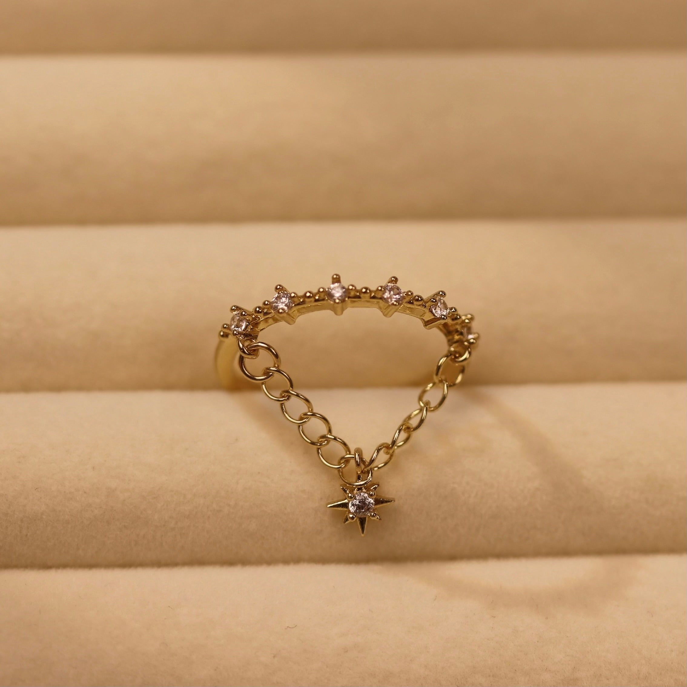Hanging Star Ring