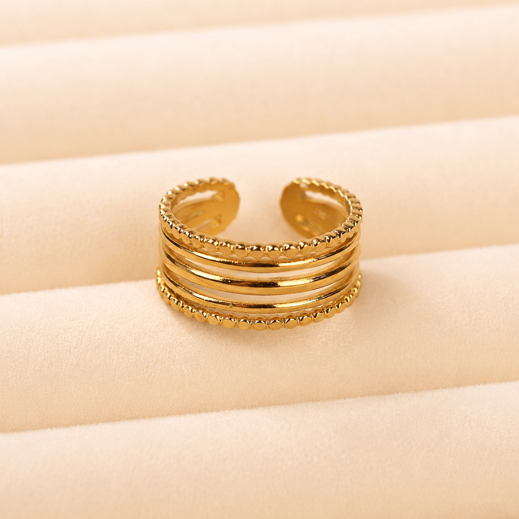 Queen’s Verdict Ring