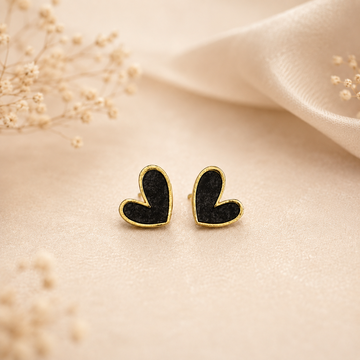 Noir Heart Earrings