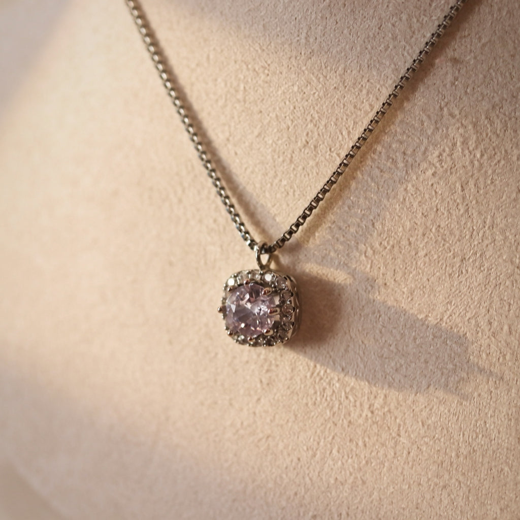 Collier carré Lustre