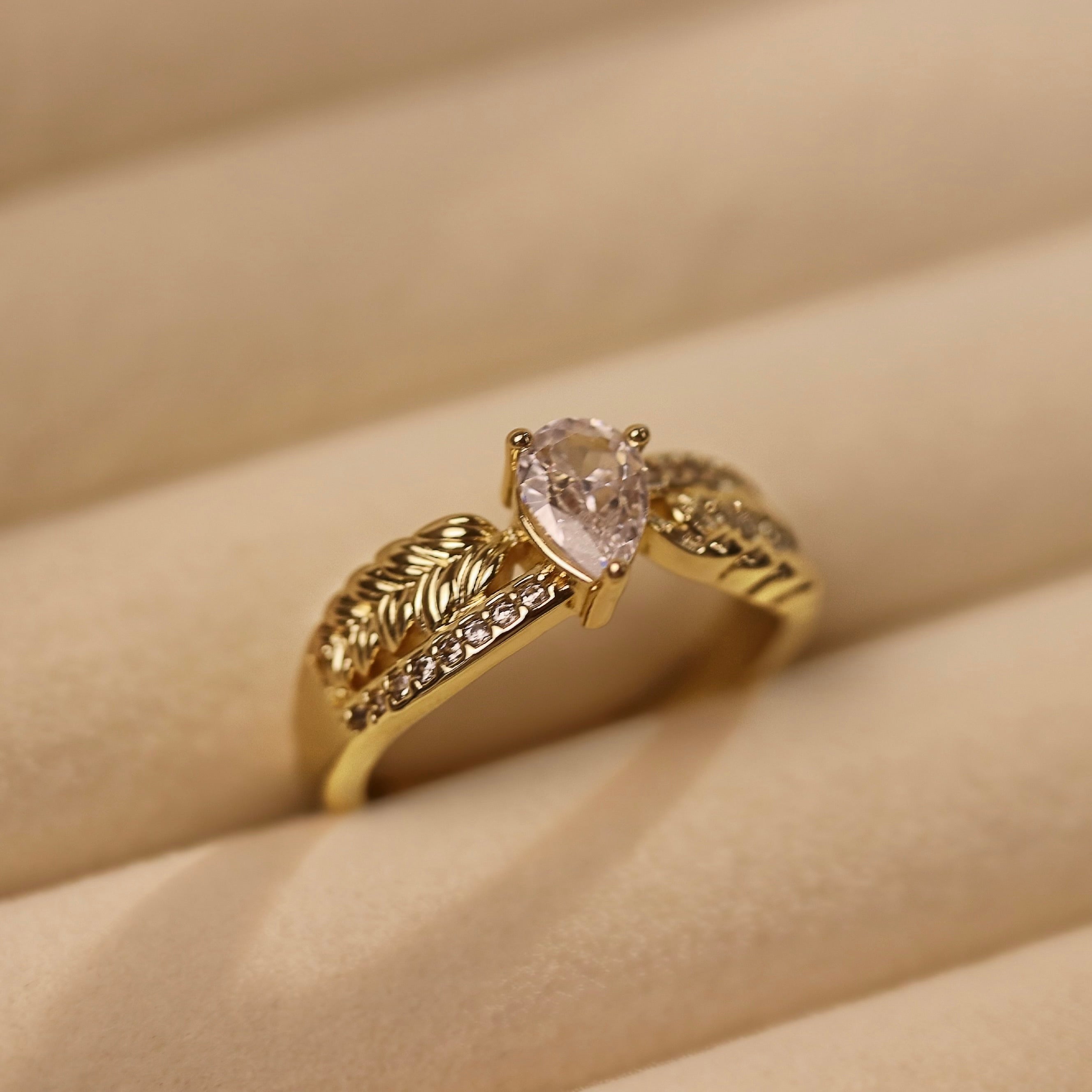 Eloise Ring