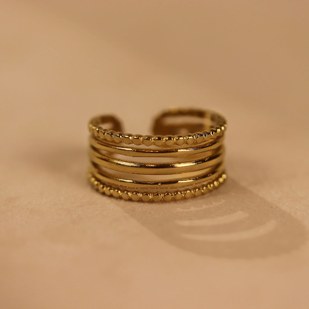 Queen’s Verdict Ring
