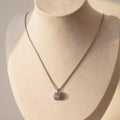 Collier carré Lustre