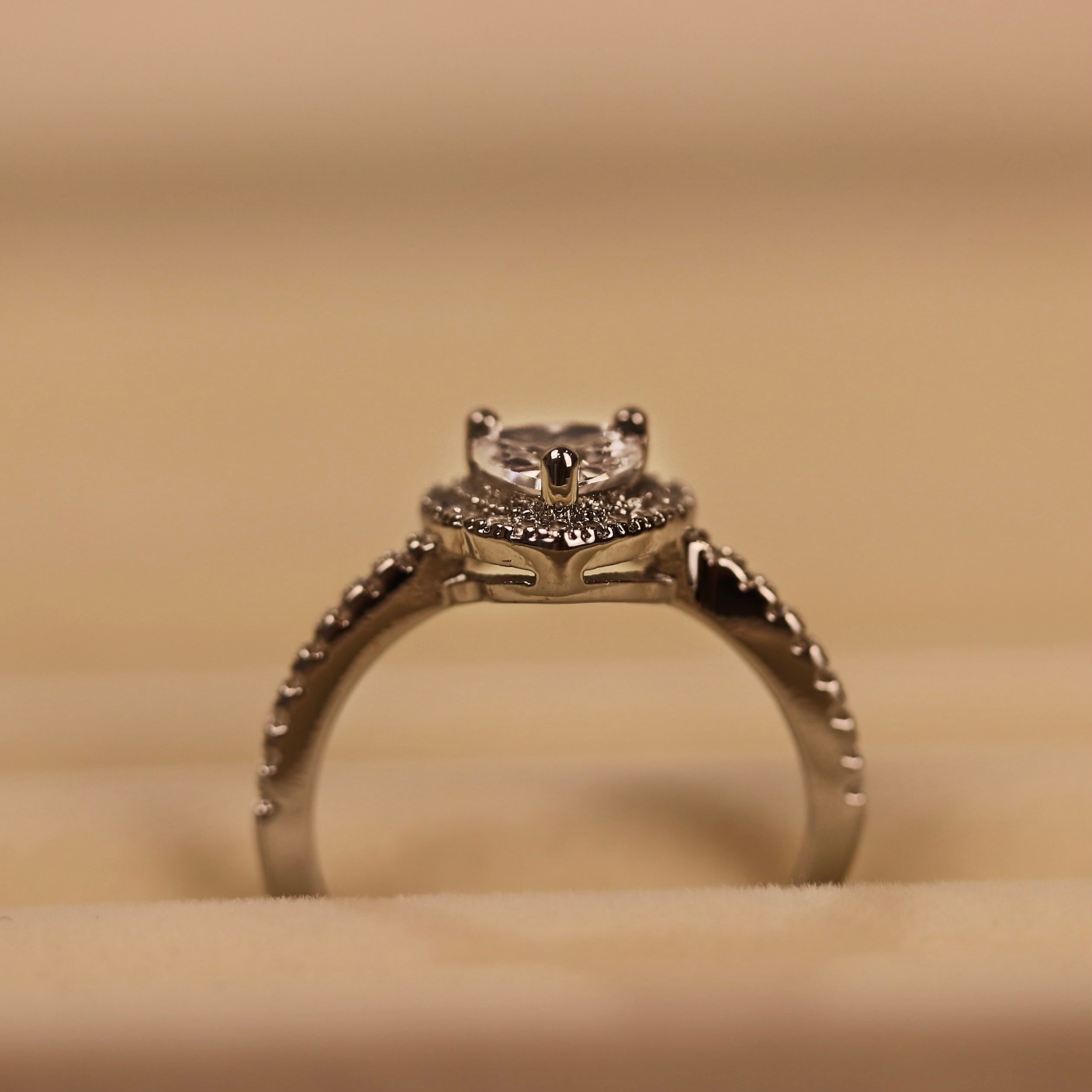 Sweetheart Glow Ring