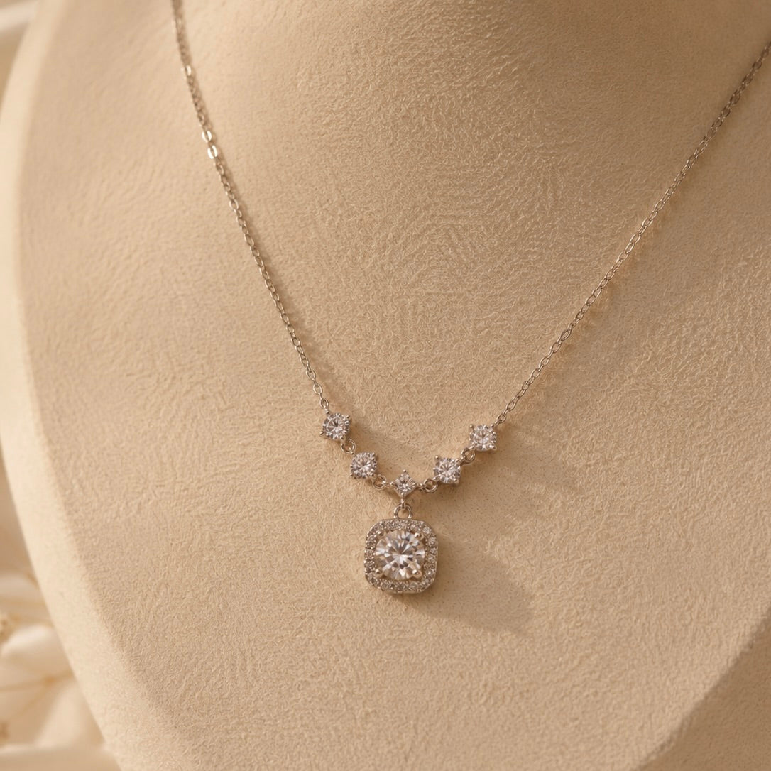 Kensington Halo Necklace
